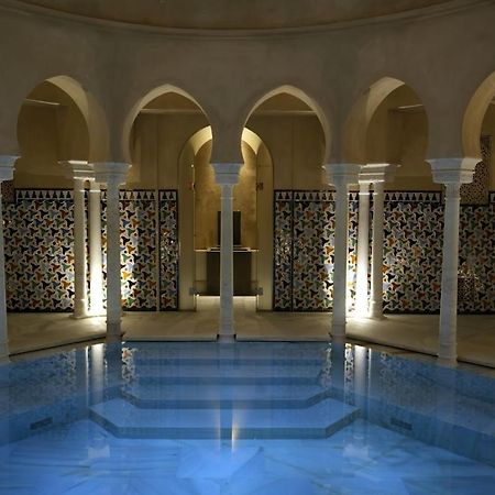 Two Bedroom Apartment In Malaga Center With Views المظهر الخارجي الصورة