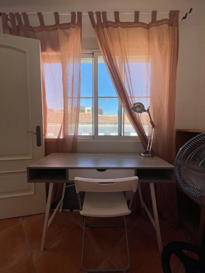 Two Bedroom Apartment In Malaga Center With Views المظهر الخارجي الصورة