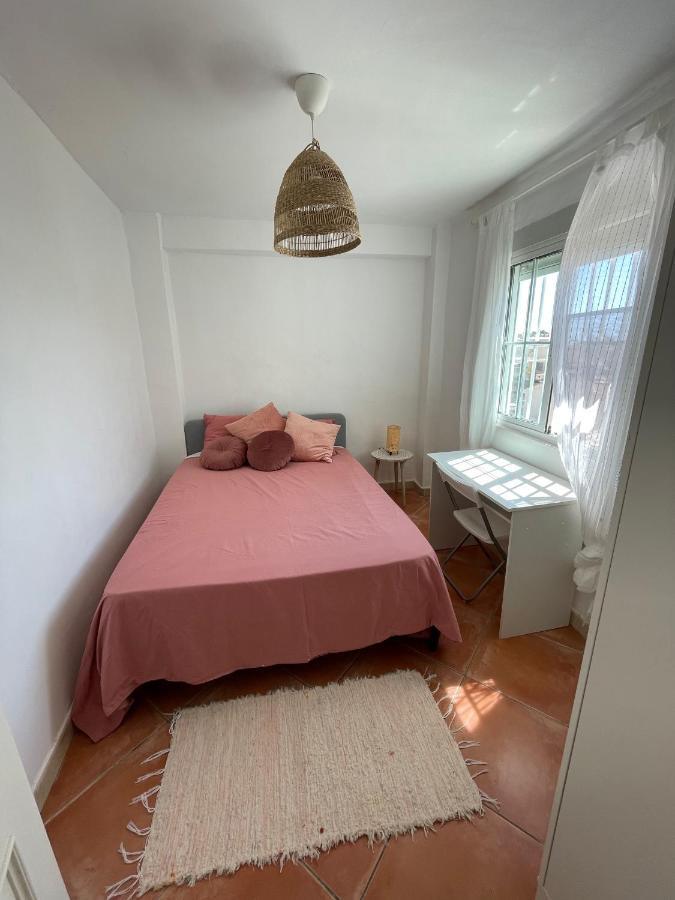 Two Bedroom Apartment In Malaga Center With Views المظهر الخارجي الصورة