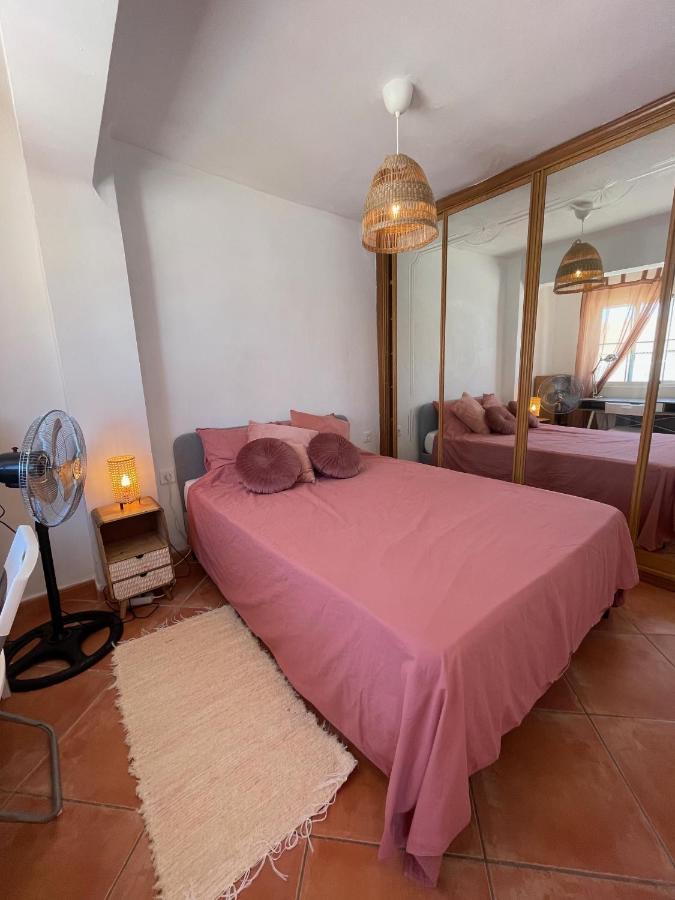 Two Bedroom Apartment In Malaga Center With Views المظهر الخارجي الصورة